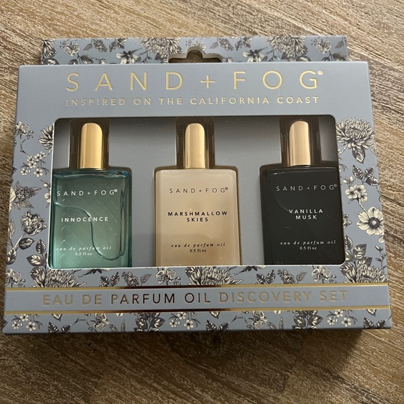 Sand + Fog EDP Oil Discovery Set Marshmallow Skies Innocence Vanilla Musk - Picture 1 of 3